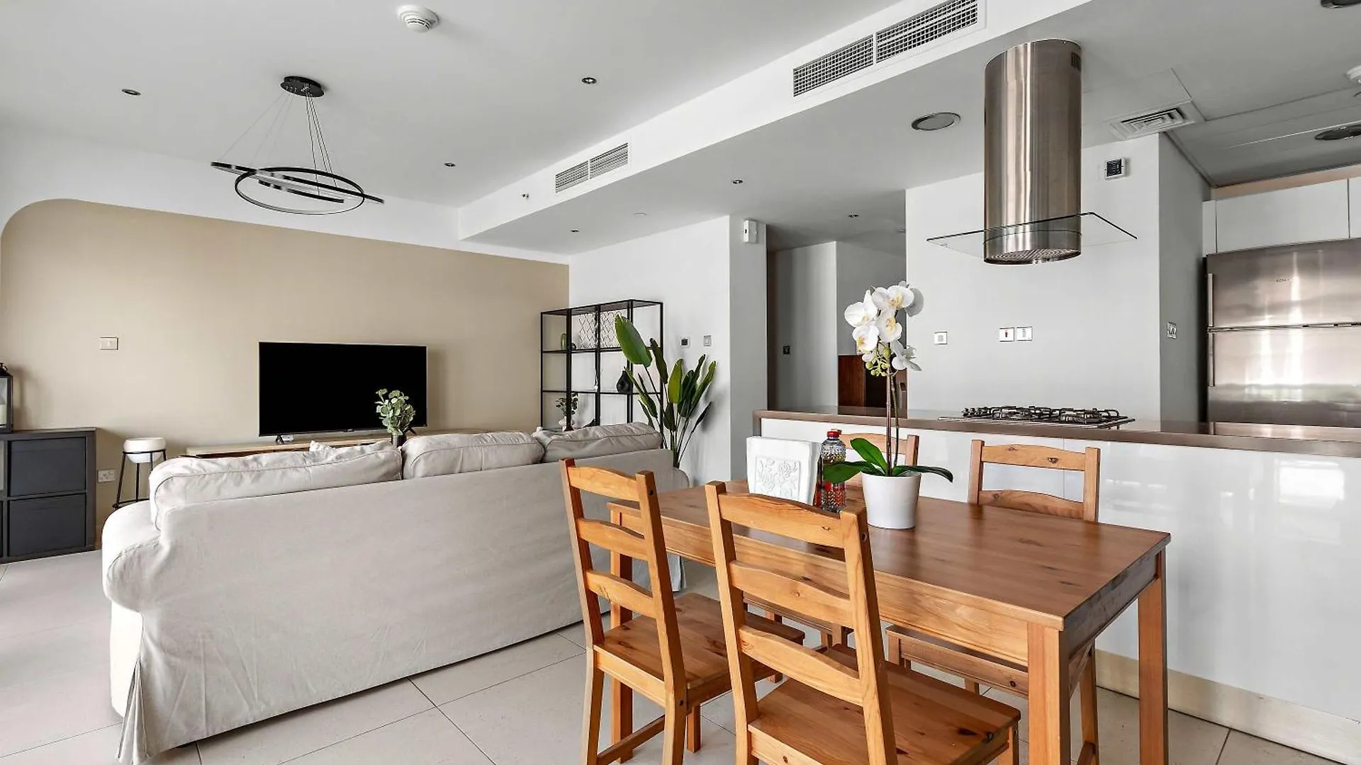 Silkhaus Chic 1Bdr At Al Bandar In Al Naseem A Abu Dhabi 0*,