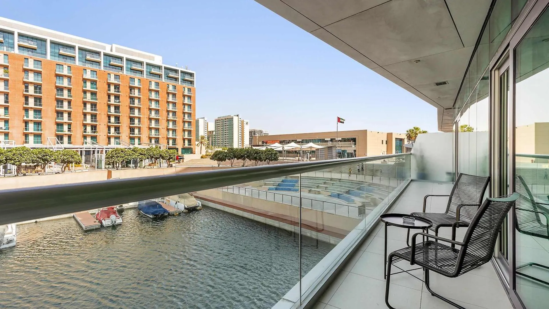 Silkhaus Chic 1Bdr At Al Bandar In Al Naseem A Abu Dhabi Lägenhet